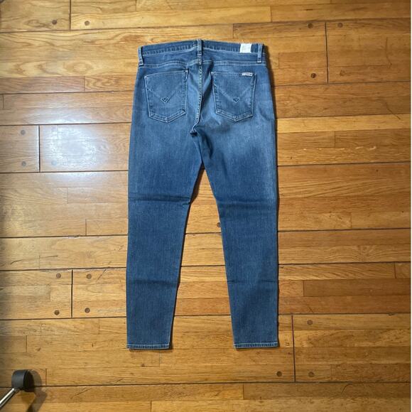 Hudson Nico Mid-Rise Ankle Skinny Jean - Picture 3 of 16